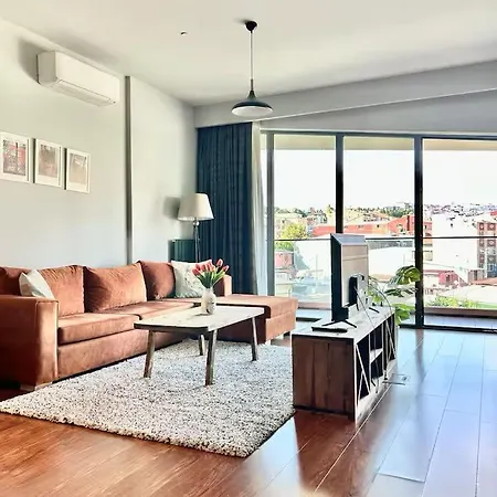 Big And New Taksim Appartement
